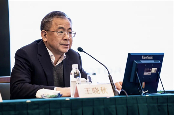 上汽转型进击：自主握指为拳，合资以变应变