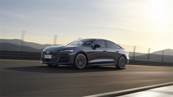 全新上汽奥迪A5L Sportback开启预售，限时臻享26万起
