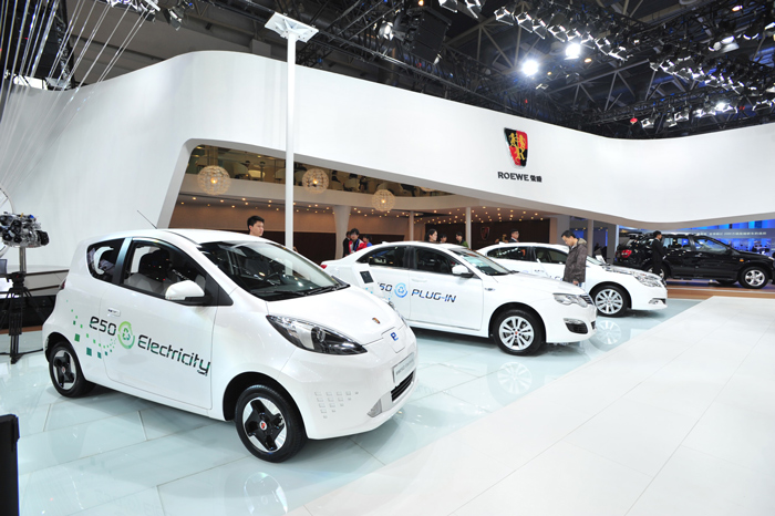 更时尚、更科技、更实用 “新一代跨领域专业SUV”荣威W5 Urban Concept全球首发